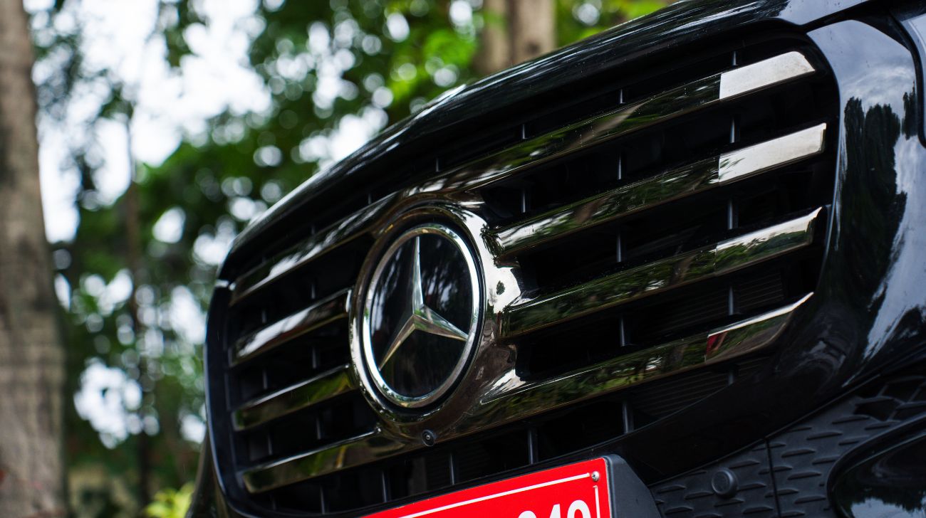 1755751739-Mercedes-Benz GLS 450d AMG Line Fr